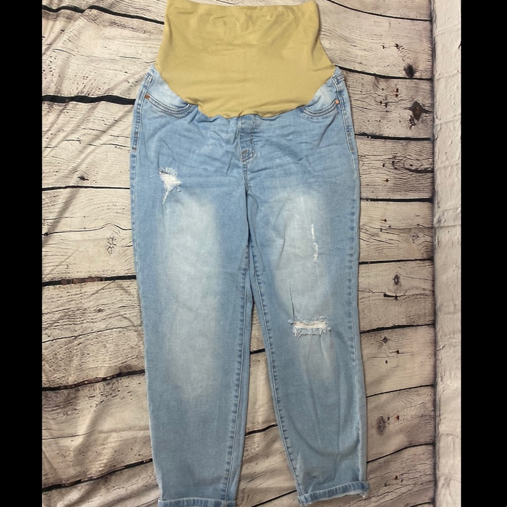 Maternity Distressed Jeans